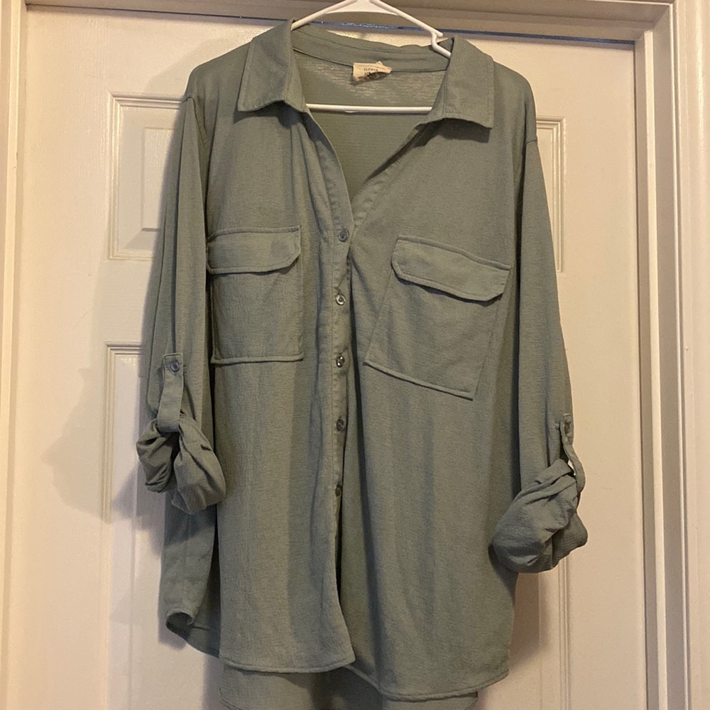Flowy Button down